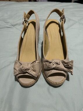 Wedges from Layne Bryant Size 8